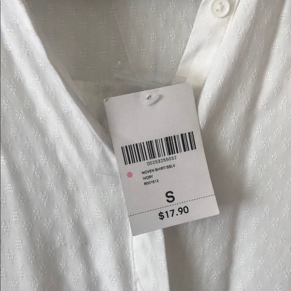 White/ivory woven button up - Picture 3 of 3